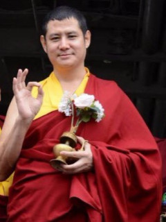 Zuri Rinpoche  